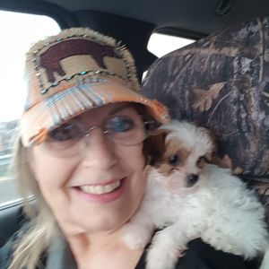 Meet your Posher, Helen